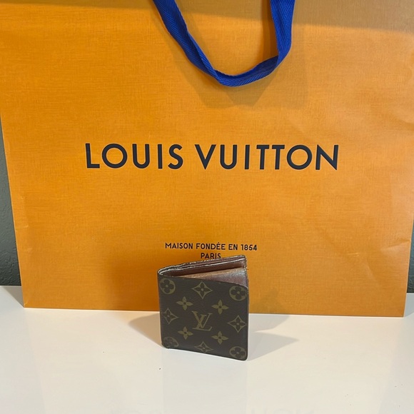 Louis Vuitton Other - Louis Vuitton Monogram Bifold Wallet